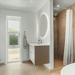 Newly Renovated Summer House In Gronninghoved Feriehus Sjolund
