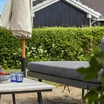 Newly Renovated Summer House In Gronninghoved Sjolund