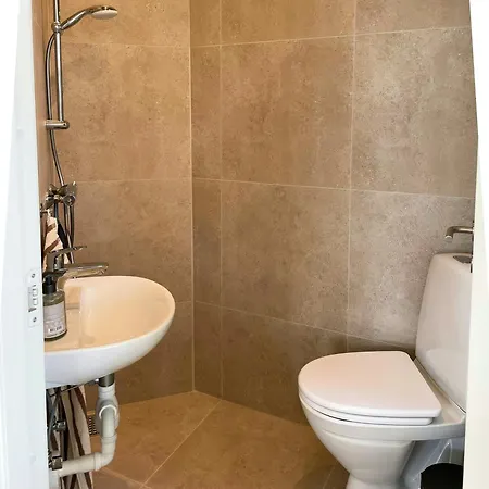 Casa de Férias Newly Renovated Summer House In Gronninghoved