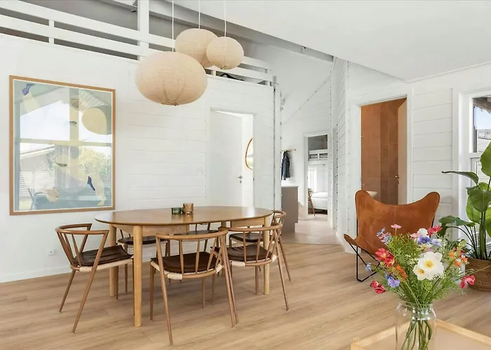 Дом отдыха Newly Renovated Summer House In Gronninghoved